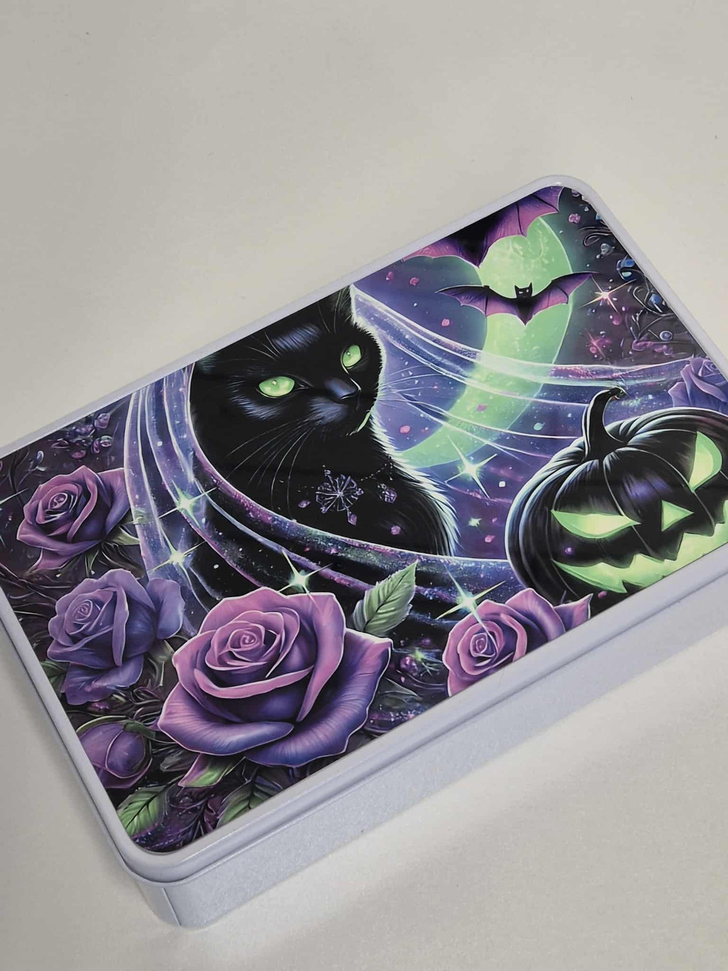 Wax Melt Storage Tin - comes filled with 20 wax melts - Black Cat & Pumpkin Design