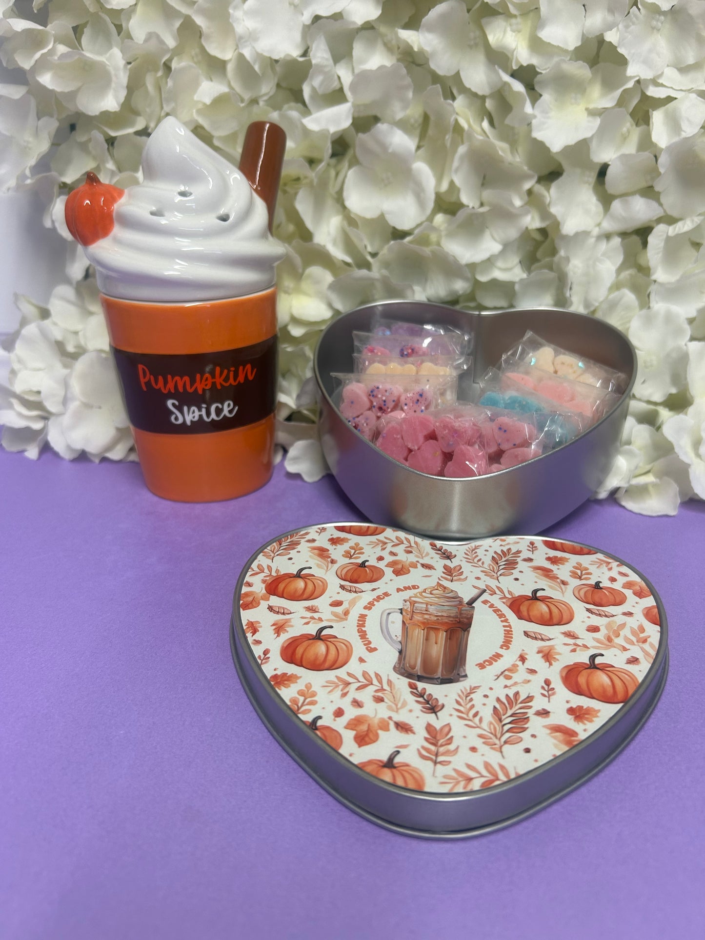 Pumpkin Latte themed Wax Melter and Tin loaded with Wax Melts