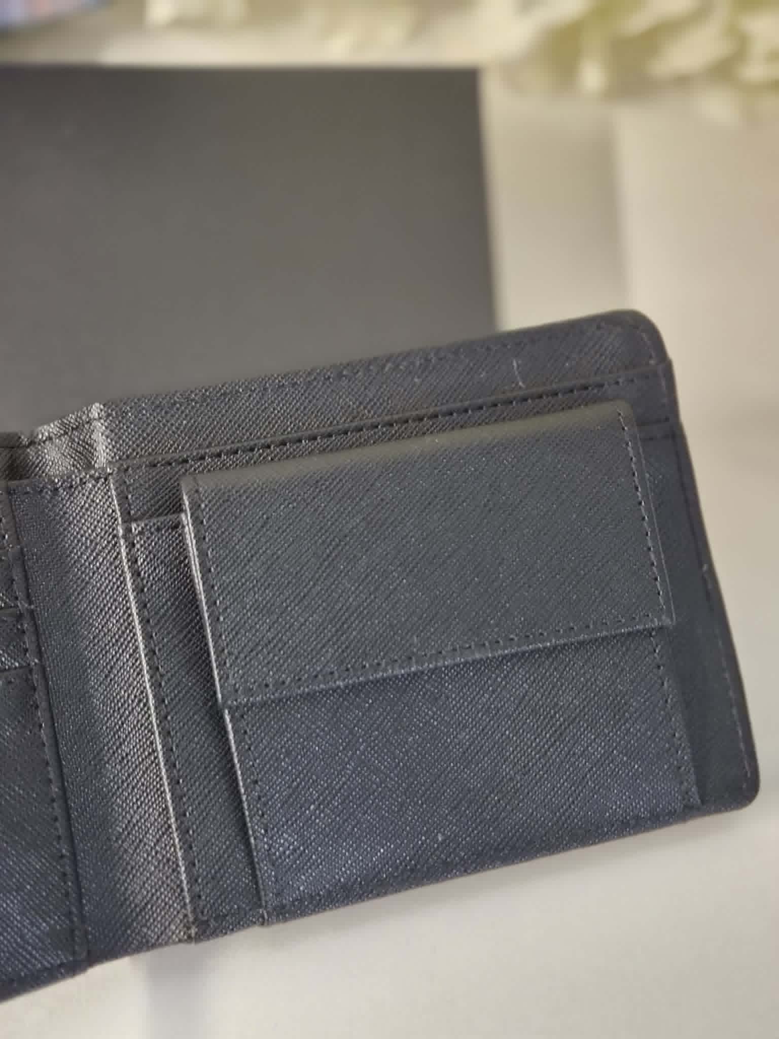 Dad Design Wallet