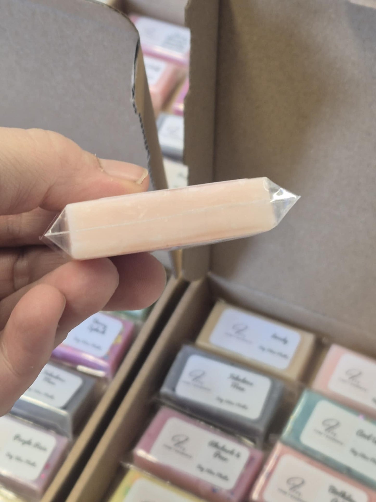 10 scent block sample box