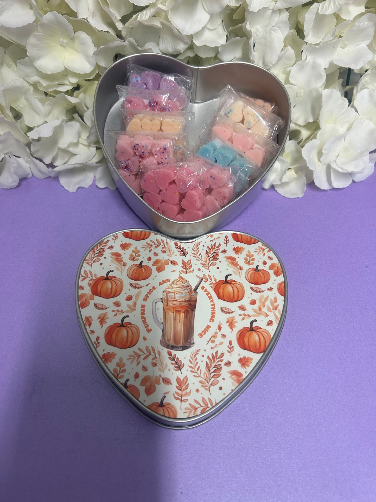 Pumpkin Latte themed Wax Melter and Tin loaded with Wax Melts