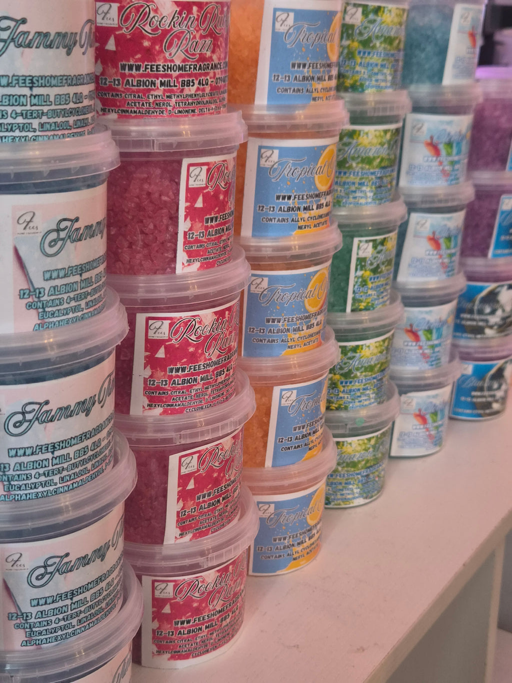 NEW - 100gm Sizzler pots - August Scent Collection 6 New Stunning Scents